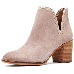 NWT Frye Phoebe Braided Boot